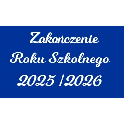 biały napis z filcu na zakończenie roku szkolnego